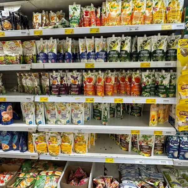 Цена зависит от размера пачки, вида майонеза и фирмы | Источник: Дарья Гранкина / 26.RU