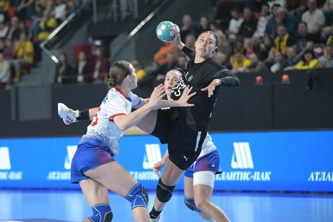 Ростовчанки победили с разницей в шесть мячей | Источник: Евгений Вдовин