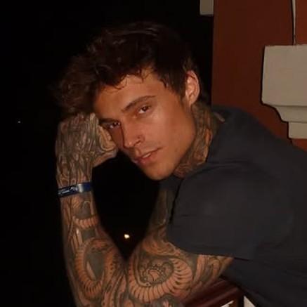 В Сети появилась новость о смерти Самуэля Домена, известного как «филяй-филяй»