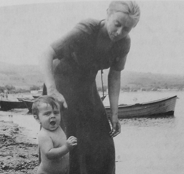 Маргарита Терехова с сыном