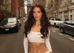 Сверхобъем без начеса: 10 спреев, которые поднимают волосы у корней