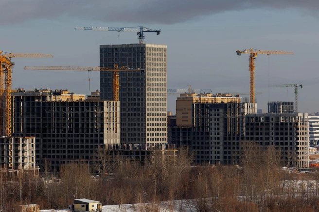 Вдали видим большую стройку. Как быстро растет Тюмень | Источник: Ирина Шарова / 72.RU