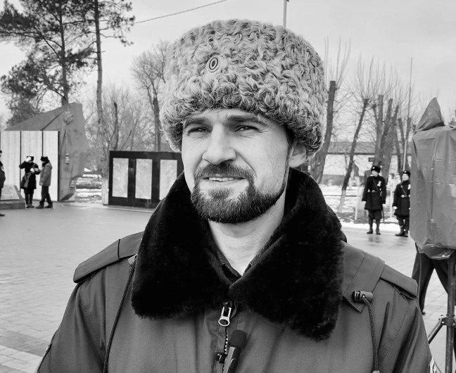 «Только недавно похоронил родителей»: под Волгоградом погиб волонтер-казак, готовивший конвой в Курск