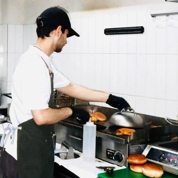Источник: davels_burger / Instagram.com (экстремистская организация, деятельность запрещена на территории РФ)
