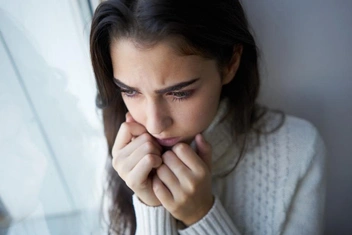 «Меня окружают деспотичные и авторитарные люди. В чем причина?»