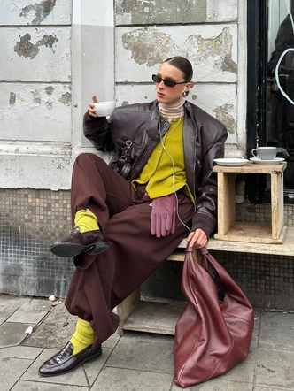 Бордо + оливковый: самый красивый дуэт ноября, который выглядит дорого Бордо + оливковый: самый красивый дуэт ноября, который выглядит дорого