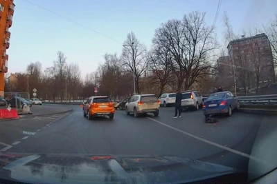 Утренний гололед вызвал ДТП в Санкт-Петербурге