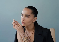 Променяла Tiffany&Co? Зои Кравиц стала лицом молодого ювелирного бренда