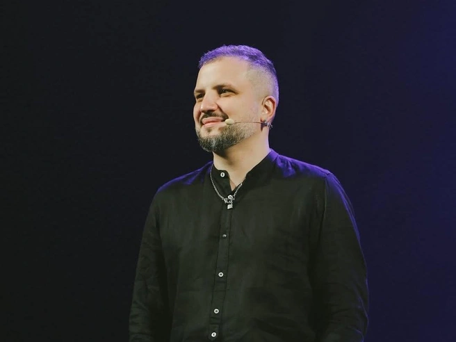Артист признался, что ему осточертело притворяться | Источник: pozov / Instagram.com (экстремистская организация, деятельность запрещена на территории РФ)