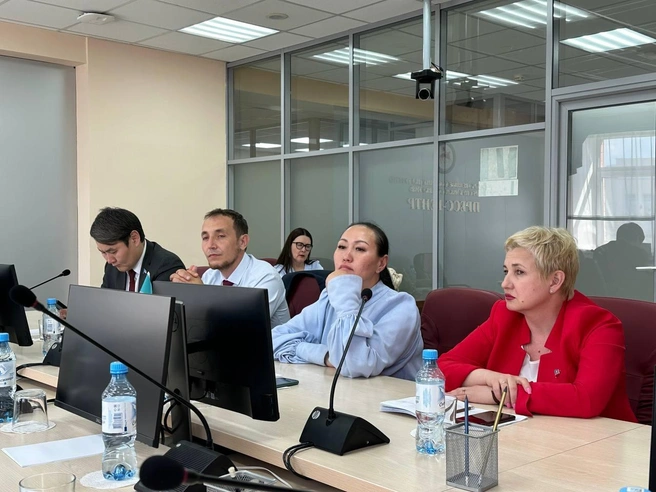 Депутаты партии «Новые люди» обсудили заявление Александра Иванова на брифинге | Источник: Илья Константинов / 14.RU