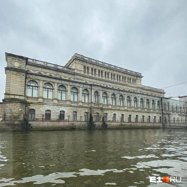 Калининградский областной музей изобразительных искусств находится в старинном здании бывшей Кёнигсбергской торговой биржи | Источник: Ирина Порозова / E1.RU