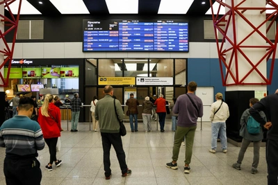 Десятки рейсов задержаны из-за атаки дронов на Москву