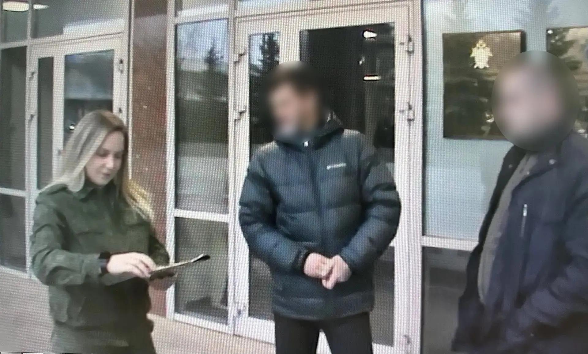 Следователи достали из могилы труп убитого в 1997 году уральца: что в нем нашли и кто задержан