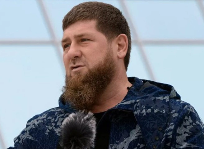 Песков: у Кадырова есть право выдвинуть кандидатуру на предстоящих выборах президента | ya62.ru