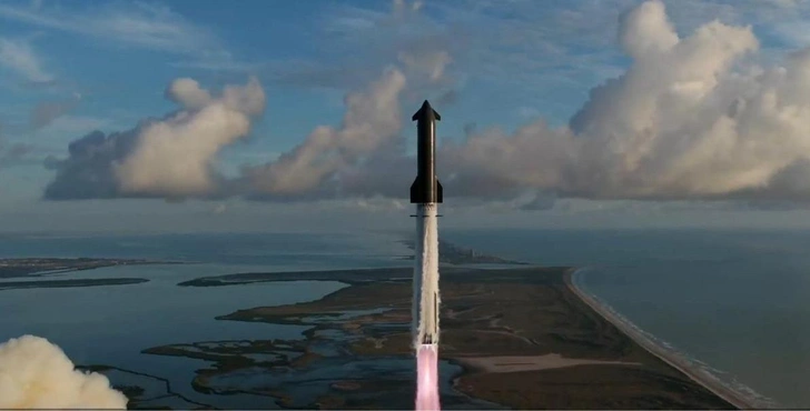 Впервые на орбите: компания SpaceX отправила ракету и корабль Starship в полноценный космический полет | Источник: SpaceX