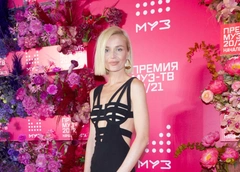 Полина Гагарина озвучила, сколько хочет детей: «Если бы забеременела и сразу родила – да хоть десять!»