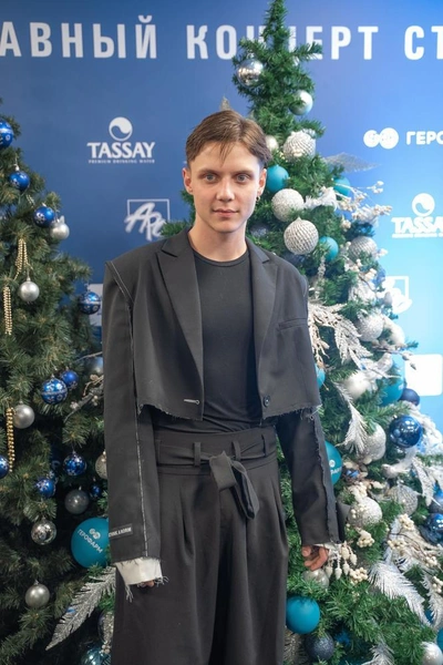 Ваня Дмитриенко | www.starhit.ru