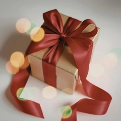 Что делать, если ребенок просит на Новый год слишком дорогой подарок