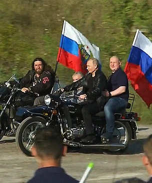 Полиция не будет штрафовать Владимира Путина за езду без шлема