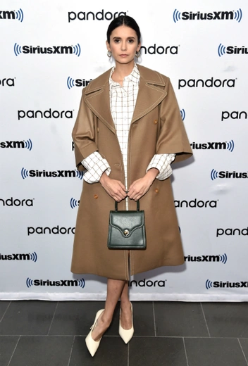 Нина Добрев в Нью-Йорке | marieclaire.ru