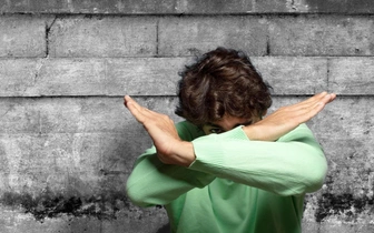 Тест: ответьте на 10 вопросов — и узнайте, насколько крепкие у вас личные границы