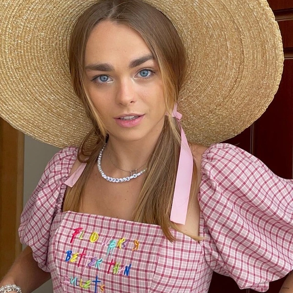 Cowgirl — новый фэшн-тренд из TikTok, который может затмить barbiecore