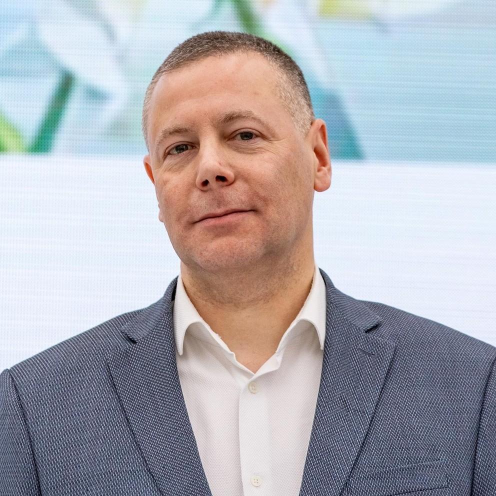 <p>Михаил Евраев </p>