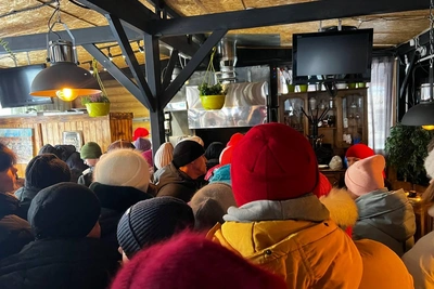 Новосибирцы поспорили о бесплатных угощениях на празднике