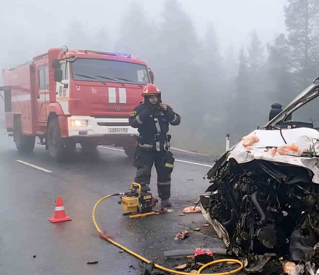 Авария случилась рано утром | Источник: Управление по ГОЧС и ПБ Мурманской области
