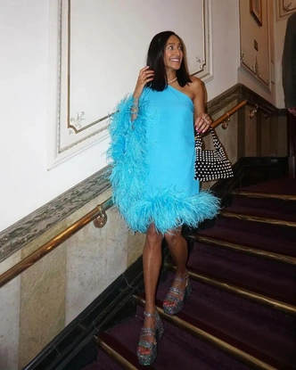 В чем встречать Новый год 2026 Красной Огненной Лошади: рекомендации по знакам Зодиака