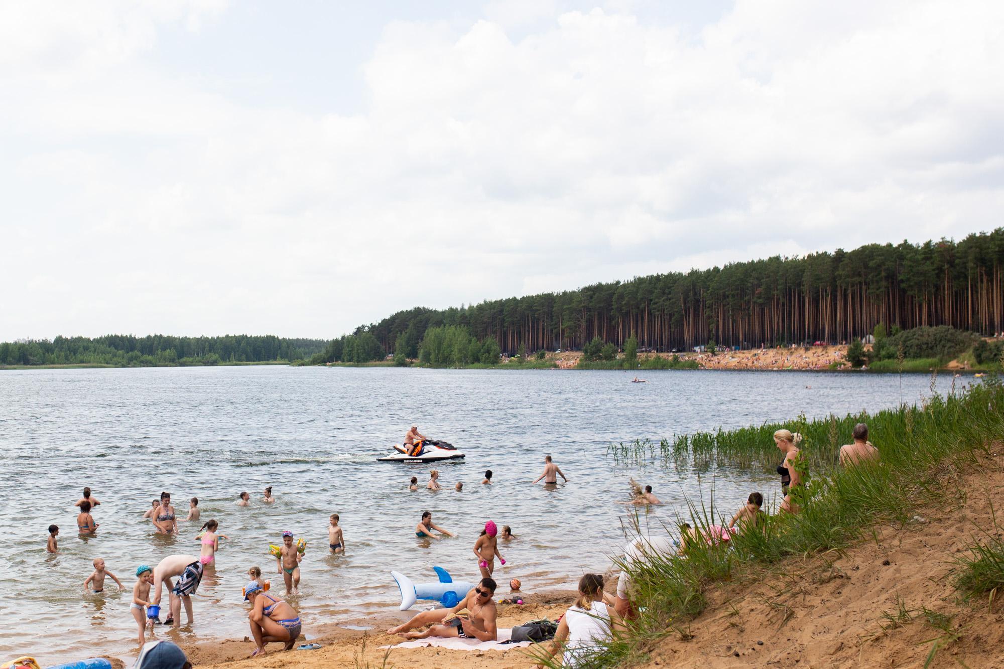Какие вирусы живут в городских водоемах: список от инфекциониста