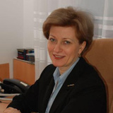Анна Попова