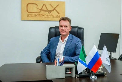 Экс-главе Спецавтохозяйства вменяют вымогательство взятки — дело в суд