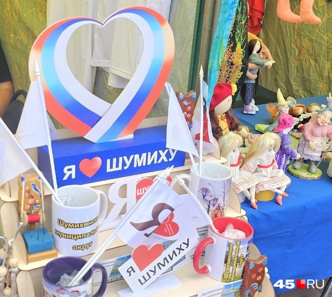 На фестиваль «Русское поле» приехали представители всех муниципальных округов | Источник: Дарья Никитченко / 45.RU