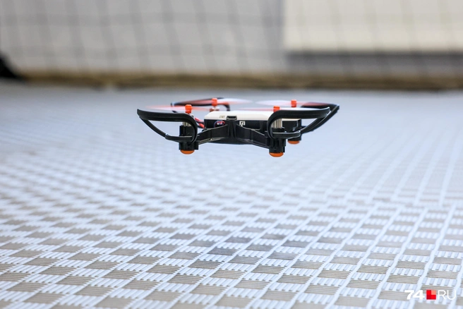 Жителей попросили избегать открытых участков улиц (фото носит иллюстративный характер) | Источник: Наталья Лапцевич / 74.RU