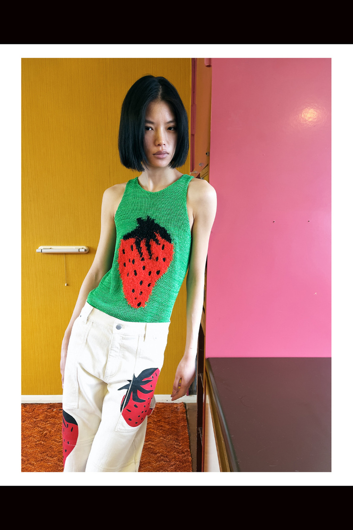 Сезон клубники официально открыл JW Anderson