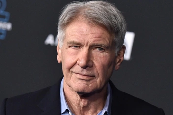 «Я заказывал пиццу, ел, бросал мусор в угол и снова ложился»: Харрисон Форд рассказал, что помогло ему победить депрессию