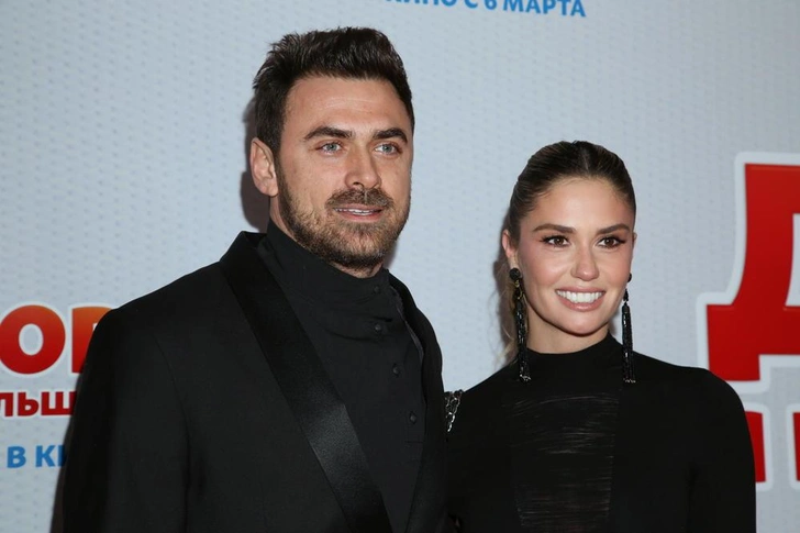 Петр Дранга и Агата Муцениеце | www.starhit.ru