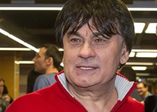 Александр Серов рассказал, на ком готов жениться