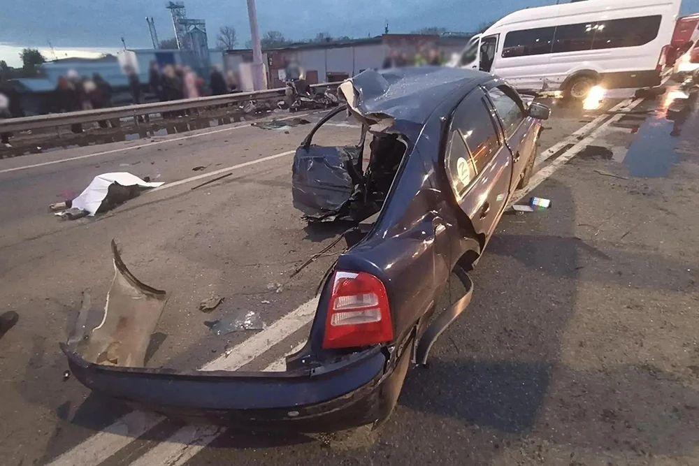В ДТП на Краснофлотском мосту пострадали 9 человек: в каком они состоянии