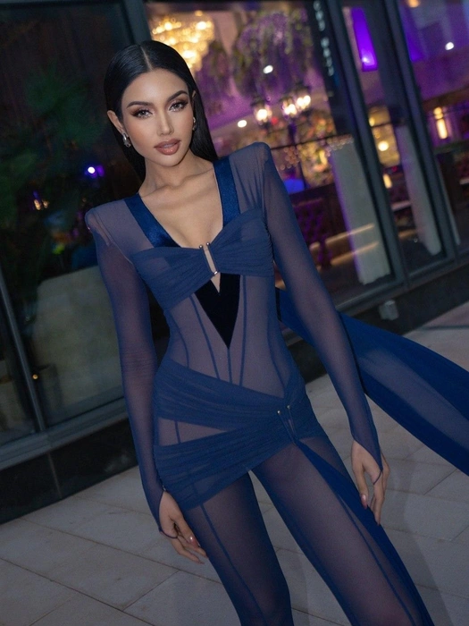 Источник: veenapraveenar / Instagram.com (экстремистская организация, деятельность запрещена на территории РФ)