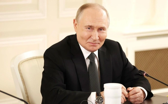 Совсем недавно гулял слух, что президент приедет 20 августа | Источник: Kremlin.ru