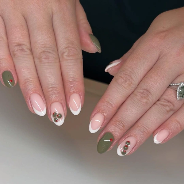 денежный маникюр, денежный маникюр 2025, денежный маникюр 2025 какой цвет, денежный цвет маникюра, денежный цвет маникюра на декабрь, какой денежный цвет маникюра, денежный маникюр на декабрь, денежный маникюр на декабрь 2025 | Источник: Социальные сети