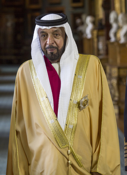 Умерший президент ОАЭ Халифа ибн Заид Аль Нахайян оставил состояние в 150 миллиардов долларов