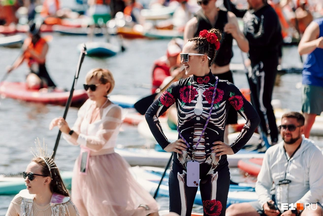 Призы подарим самым ярким участникам E1 SUP FEST | Источник: Алексей Варзегов / E1.RU