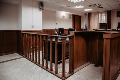 В Тюмени адвокат осужден за мошенничество на 27,5 млн