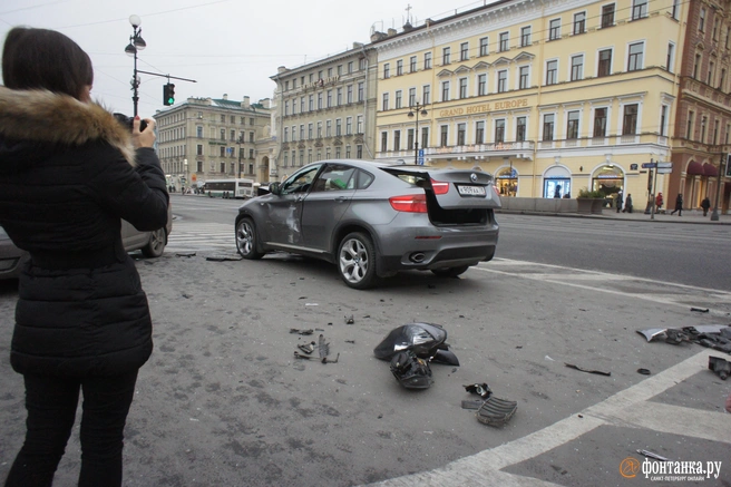 В аварии не должно быть пострадавших | Источник: Михаил Огнев / FONTANKA. RU