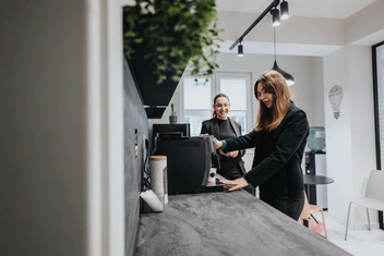 «Давай по кофейку?»: кто такой бадди и зачем он нужен на любой работе