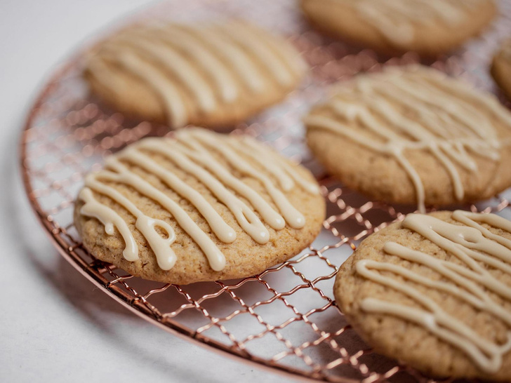 Американское печенье кукис с шоколадом и арахисовой пастой