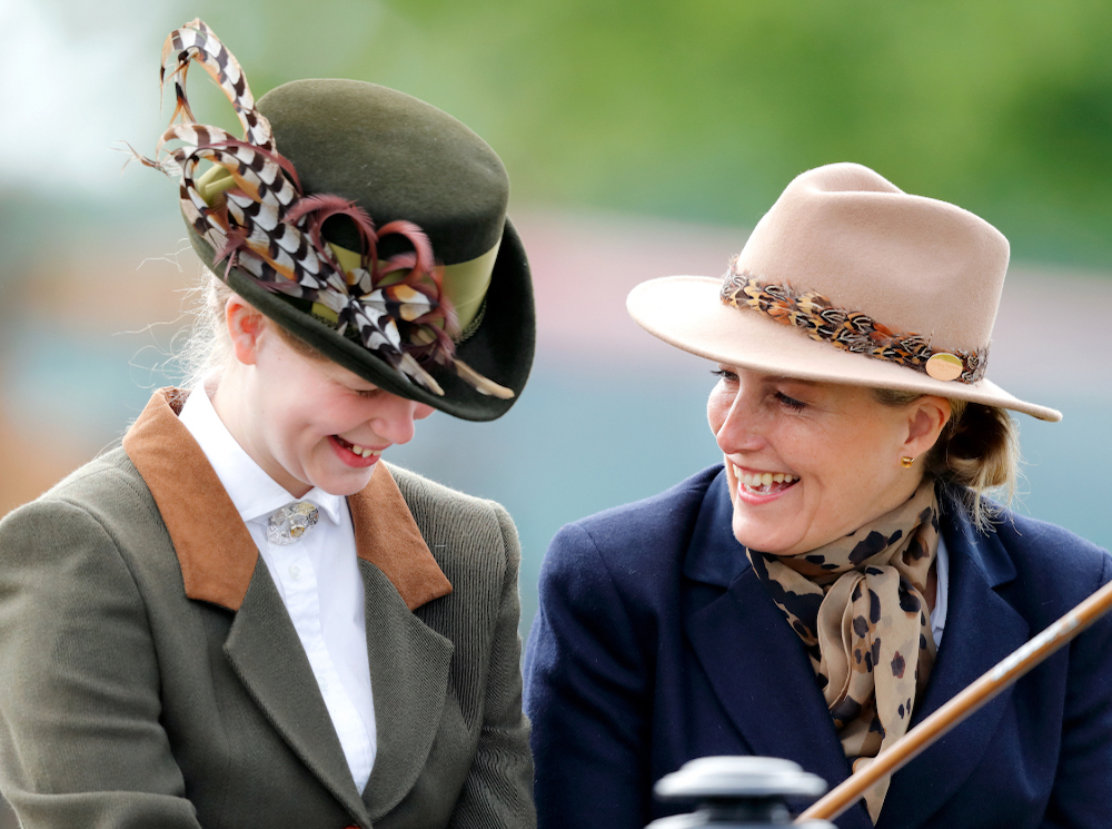 Леди Луиза Виндзор и графиня Уэссекская | marieclaire.ru